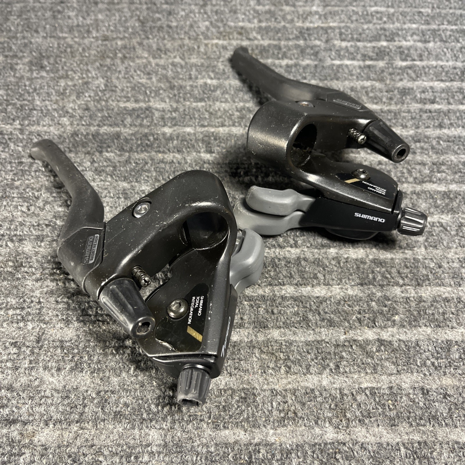 Vintage Shimano Deore ST-M050 STI 3×7 Canti Brake Shifter Levers Right/Left Set