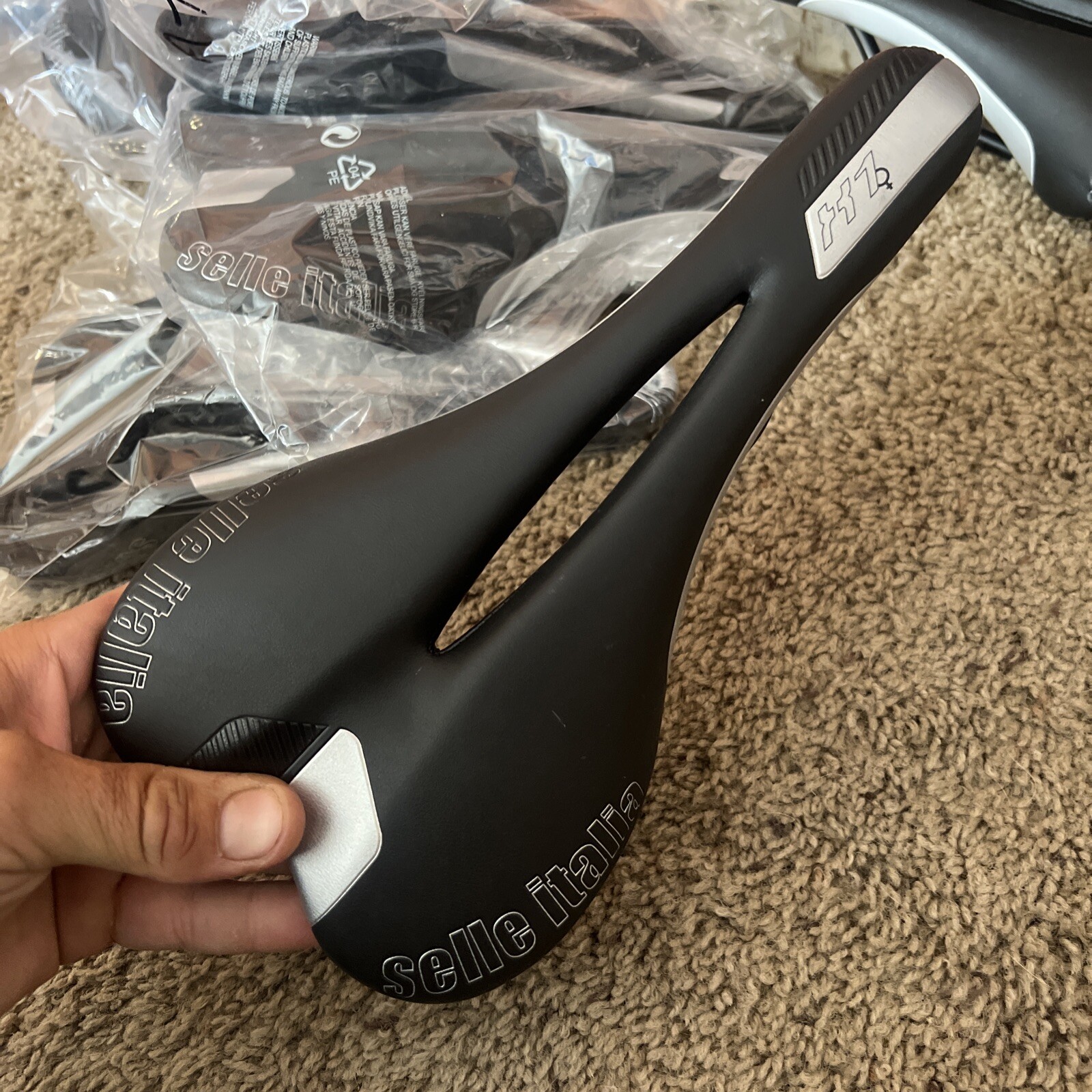 Selle Italia X1 Flow Premium Bike Saddle Seat Lightweight Comfortable- BRAND NEW