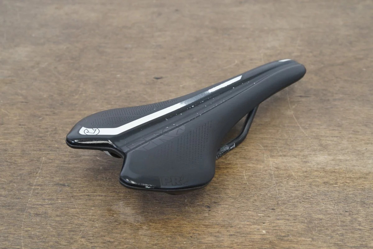142mm PRO Falcon Carbon Rail Road Saddle 182g