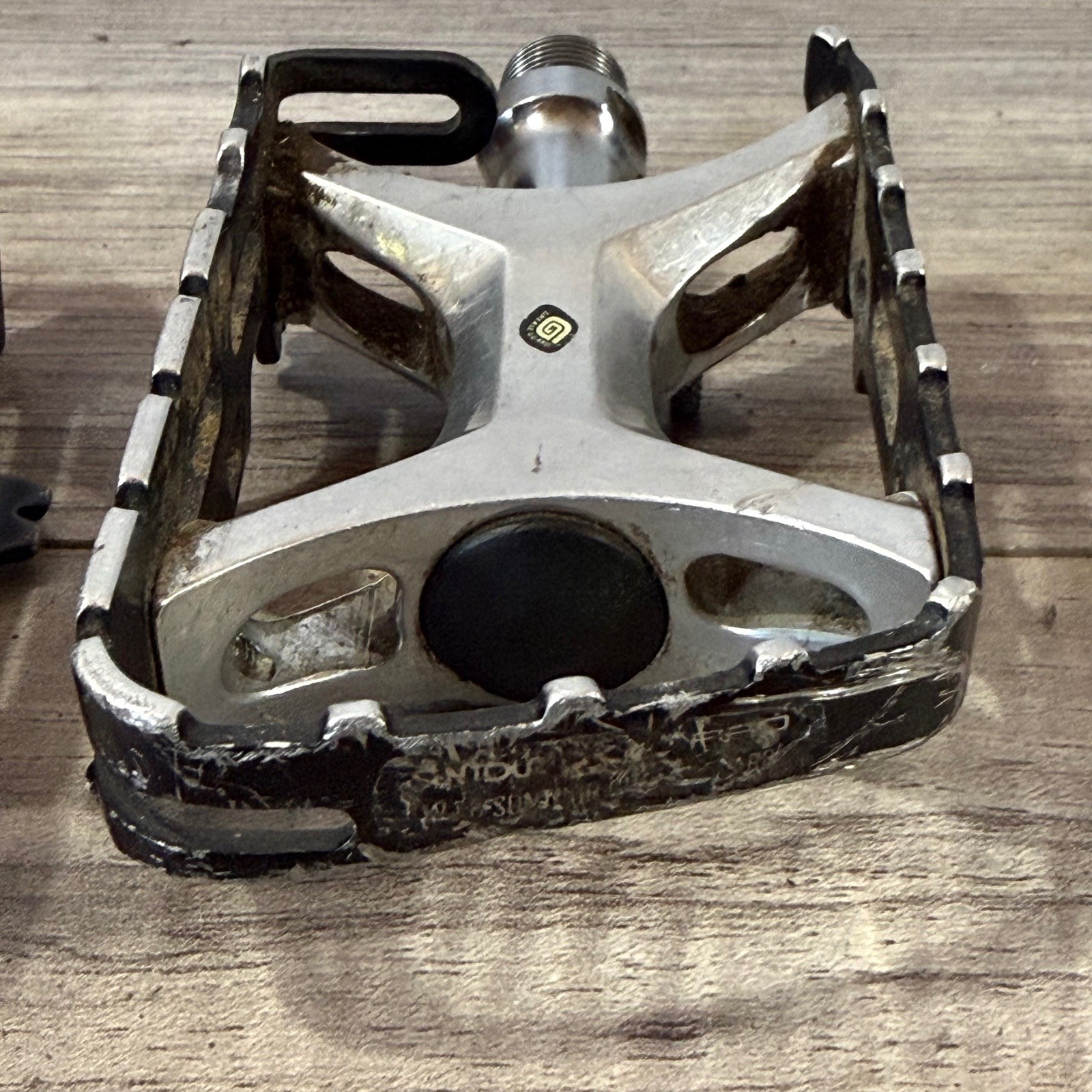 Vintage Suntour XC Pro WTB Grease Guard Pedals 9.16