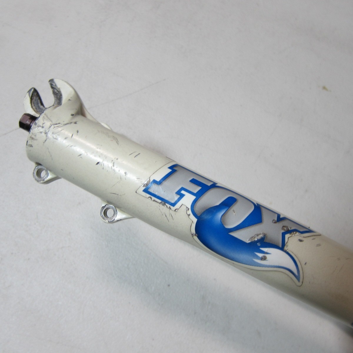 Fox 32 F-Series RLC 26 1 1/8 Straight Threadless 80mm Travel  216mm QR Disc Push