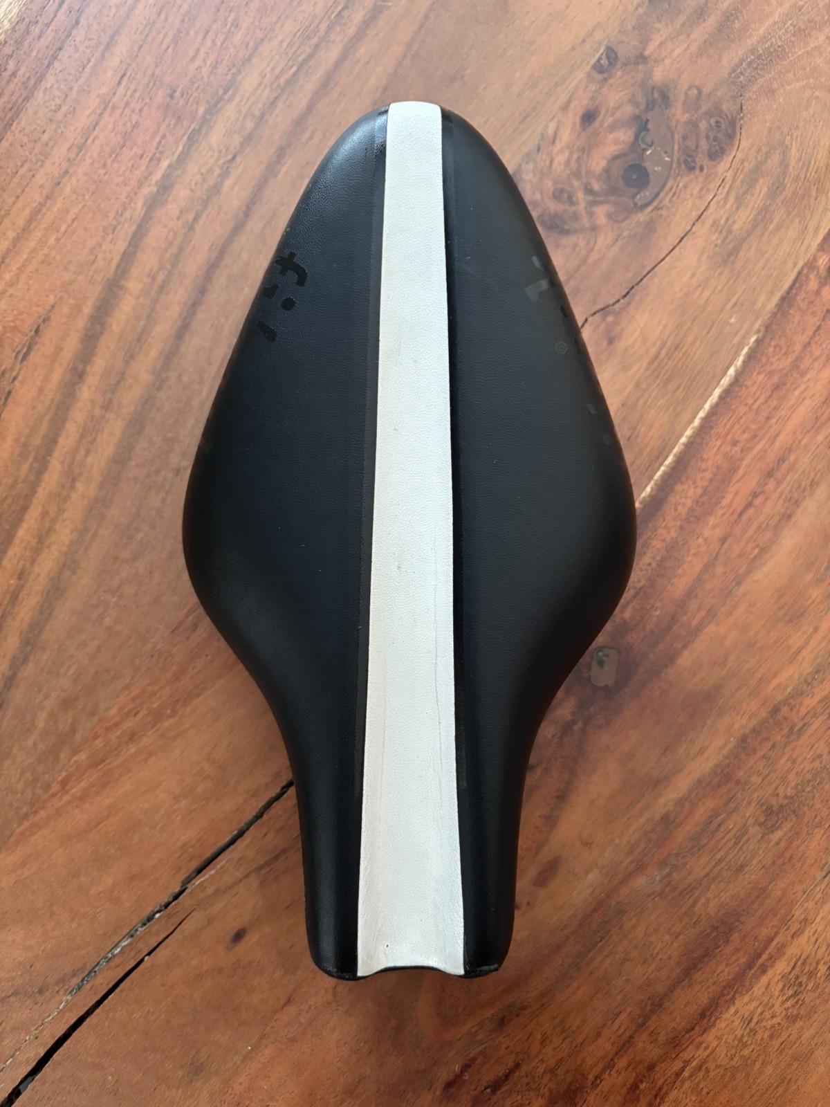 Fizik Tritone Saddle K:ium Rails Short Nose