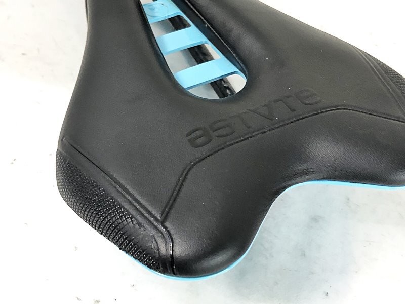 Astute Astvte Skylight Vt Skylite Saddle Carbon