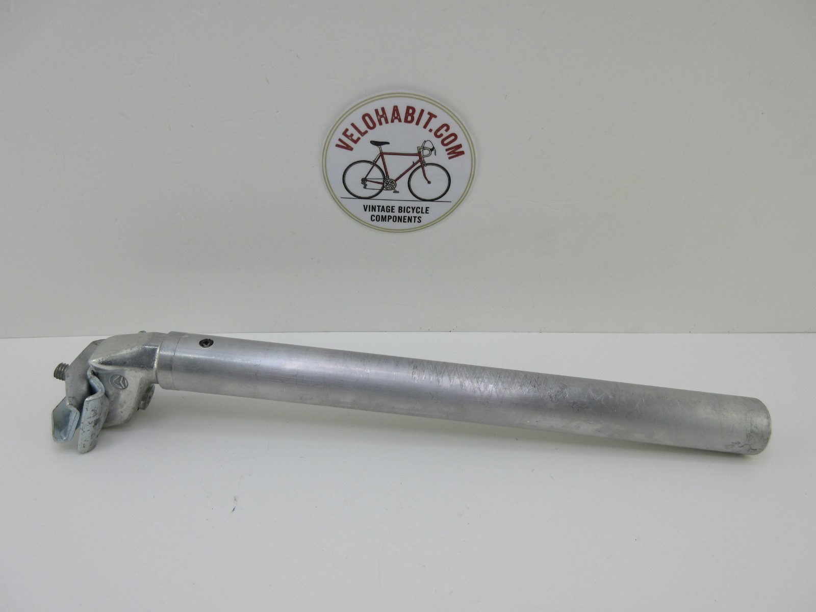 Vintage Laprade Aluminum Seatpost 26.0mm Diameter 300mm Long Road Bike Post