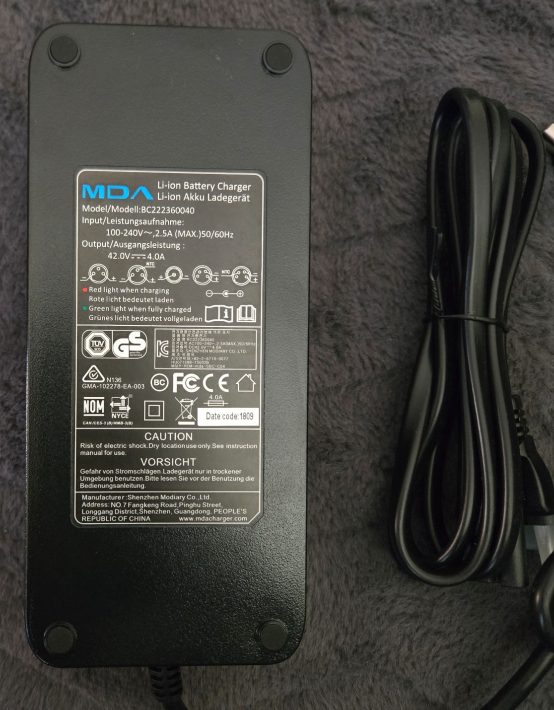 MDA li-ion charger model bc222360040