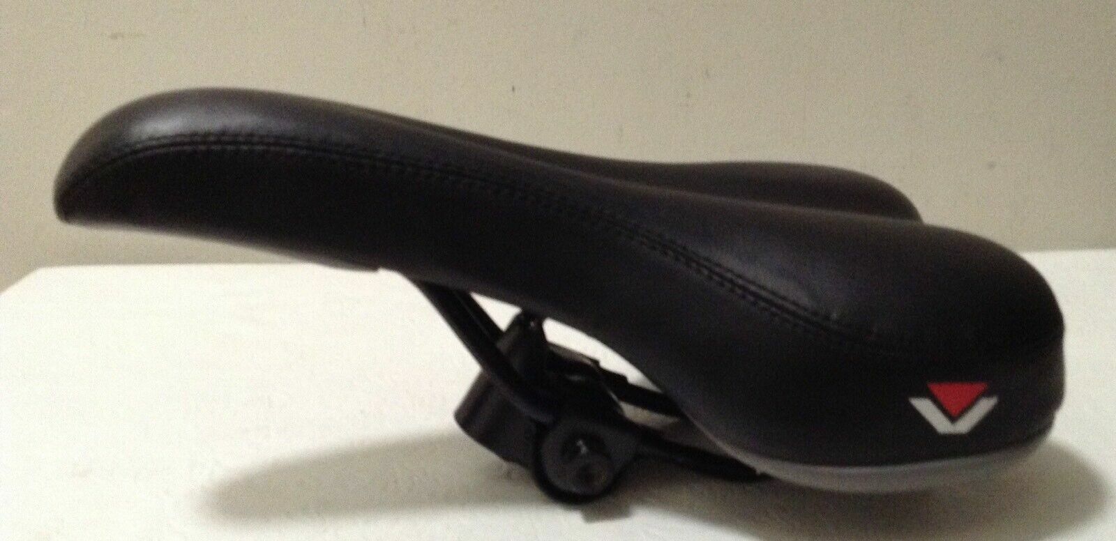 Vitesse Racing Road Mtn Universal Replacement Bicycle Bike Seat / Saddle Black