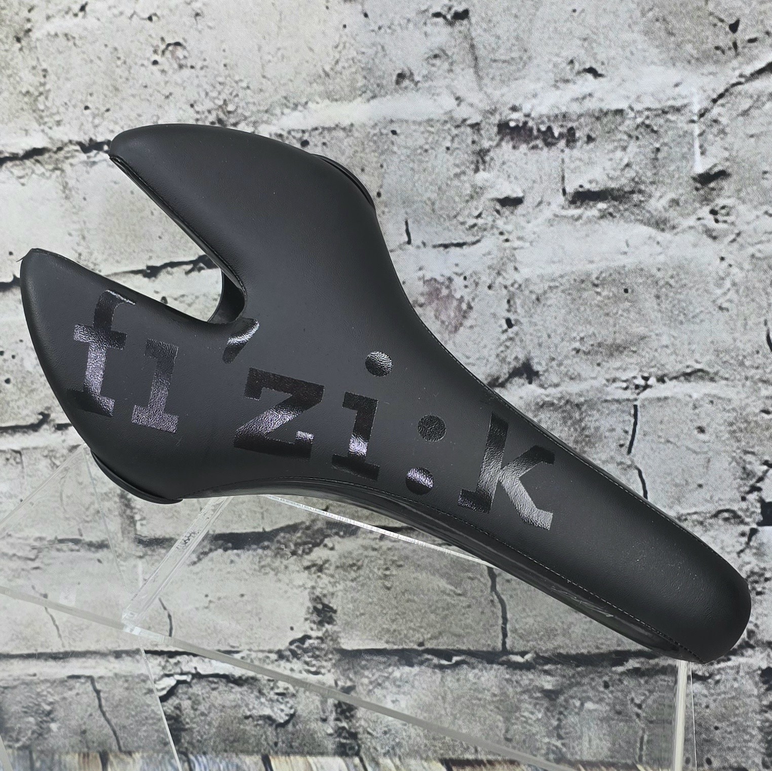 FIZIK Fi’zi:k ARDEA Saddle Black Manganese Rails Road Cycling Bicycle Seat Italy