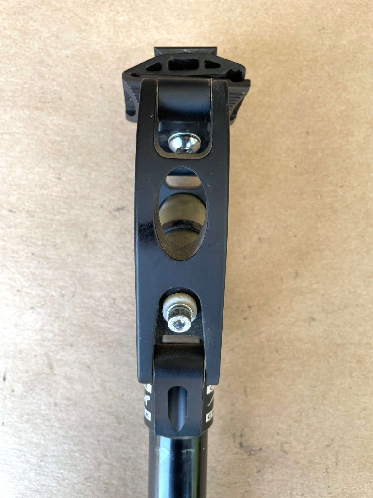 Cane Creek Thudbuster Seatpost 27.2mm (with extra elastomers)
