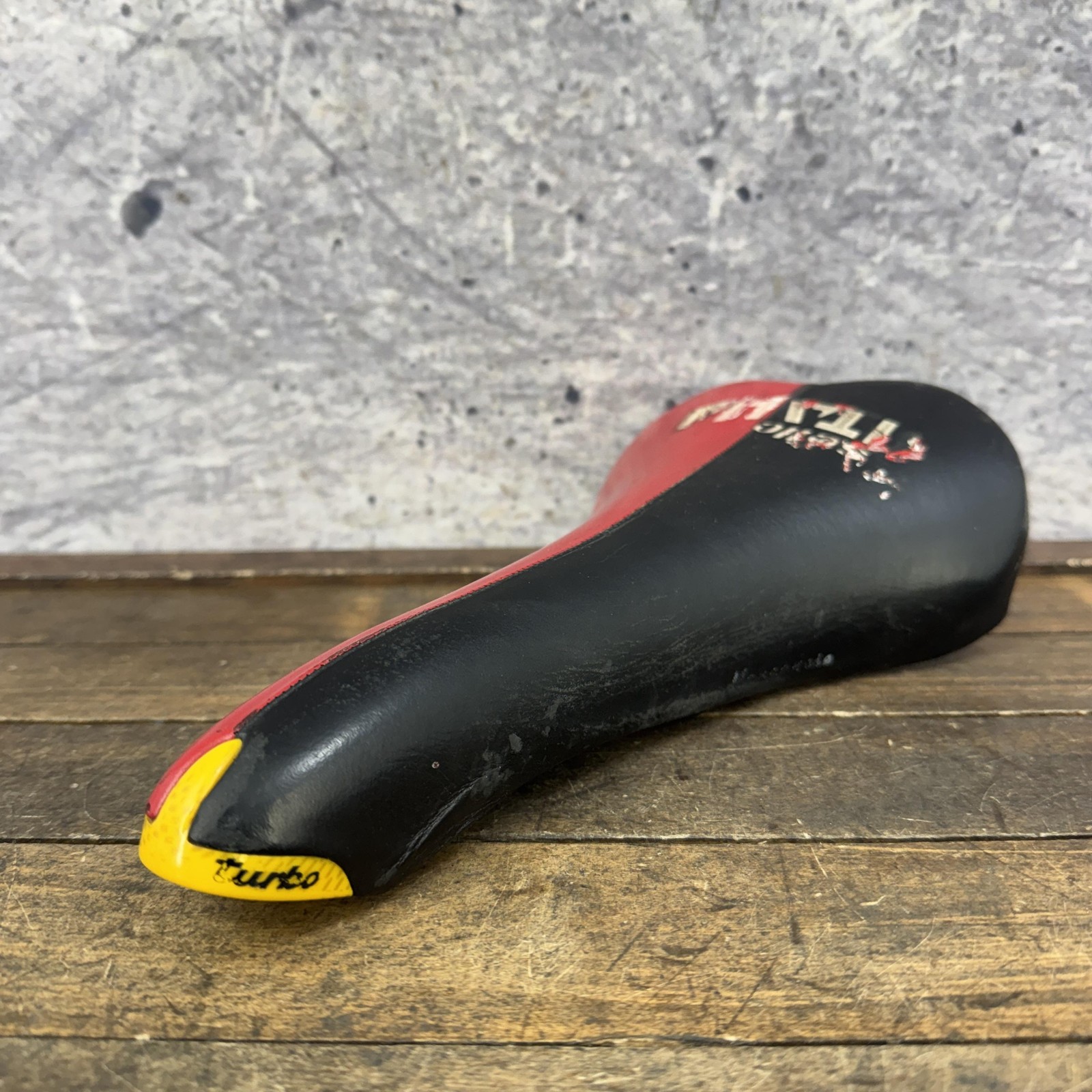 Vintage Selle Italia Turbo Matic 2 Saddle Seat Red Yellow 135mm Carbon MTB
