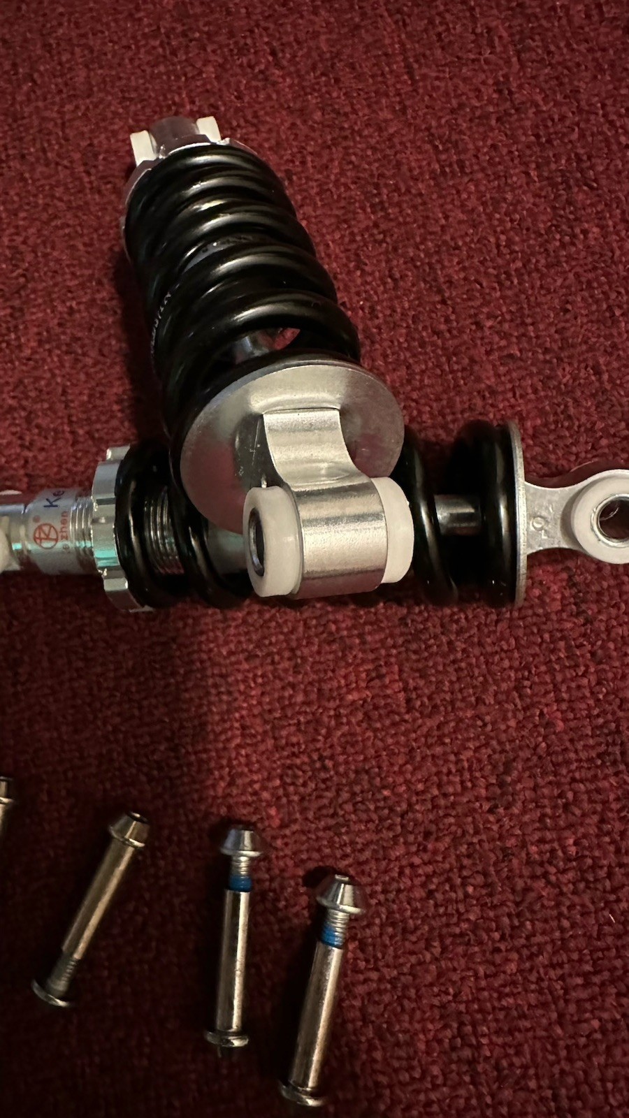 Ke Zhen Suspension Black Shock 650LBS/IN