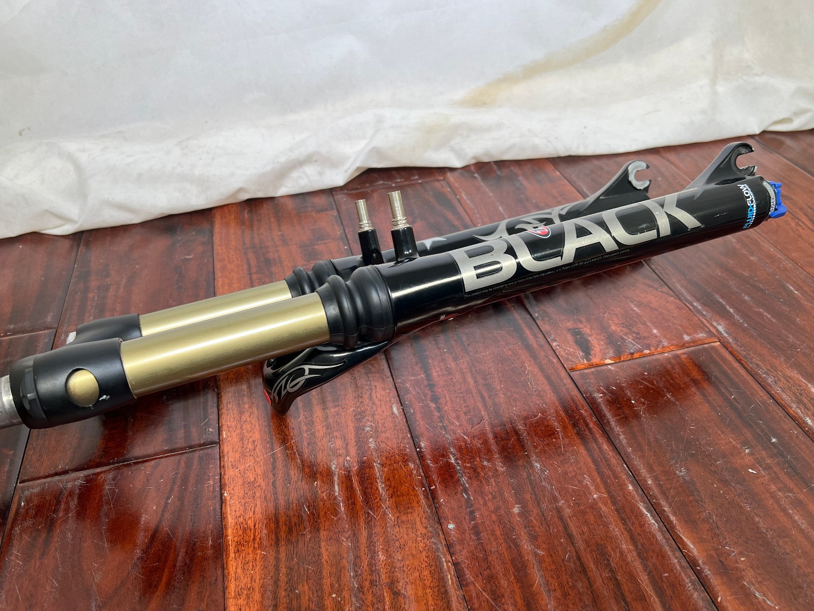 Vintage Manitou Black Fork 1-1/8” 100mm QR Disc/Rim 26″ leaking oil Retro MTB