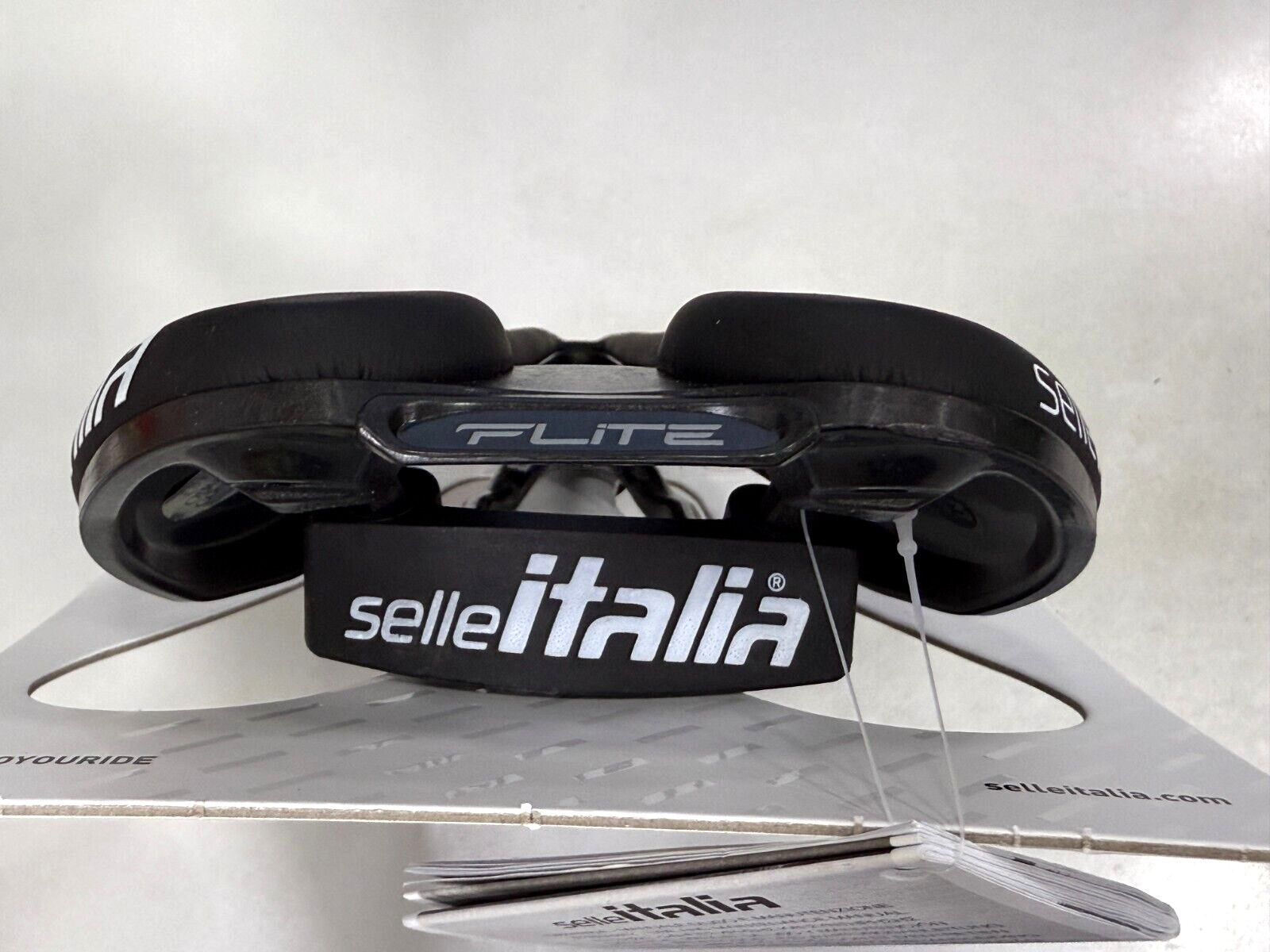 Selle Italia Flite Boost Kit Proteam 6.1 Superflow Carbon S3 135 x 250mm Saddle
