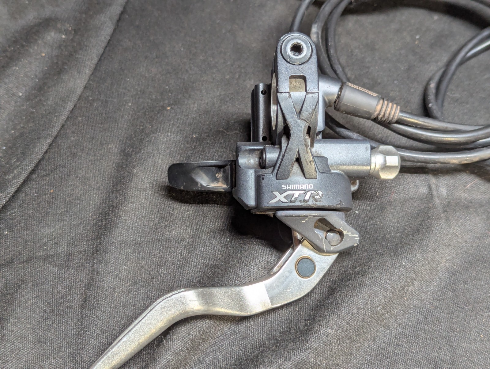 Shimano XTR ST-M975 Mountain Shift & Brake Levers w/ BR-M975 Brakes 3×9 Speed