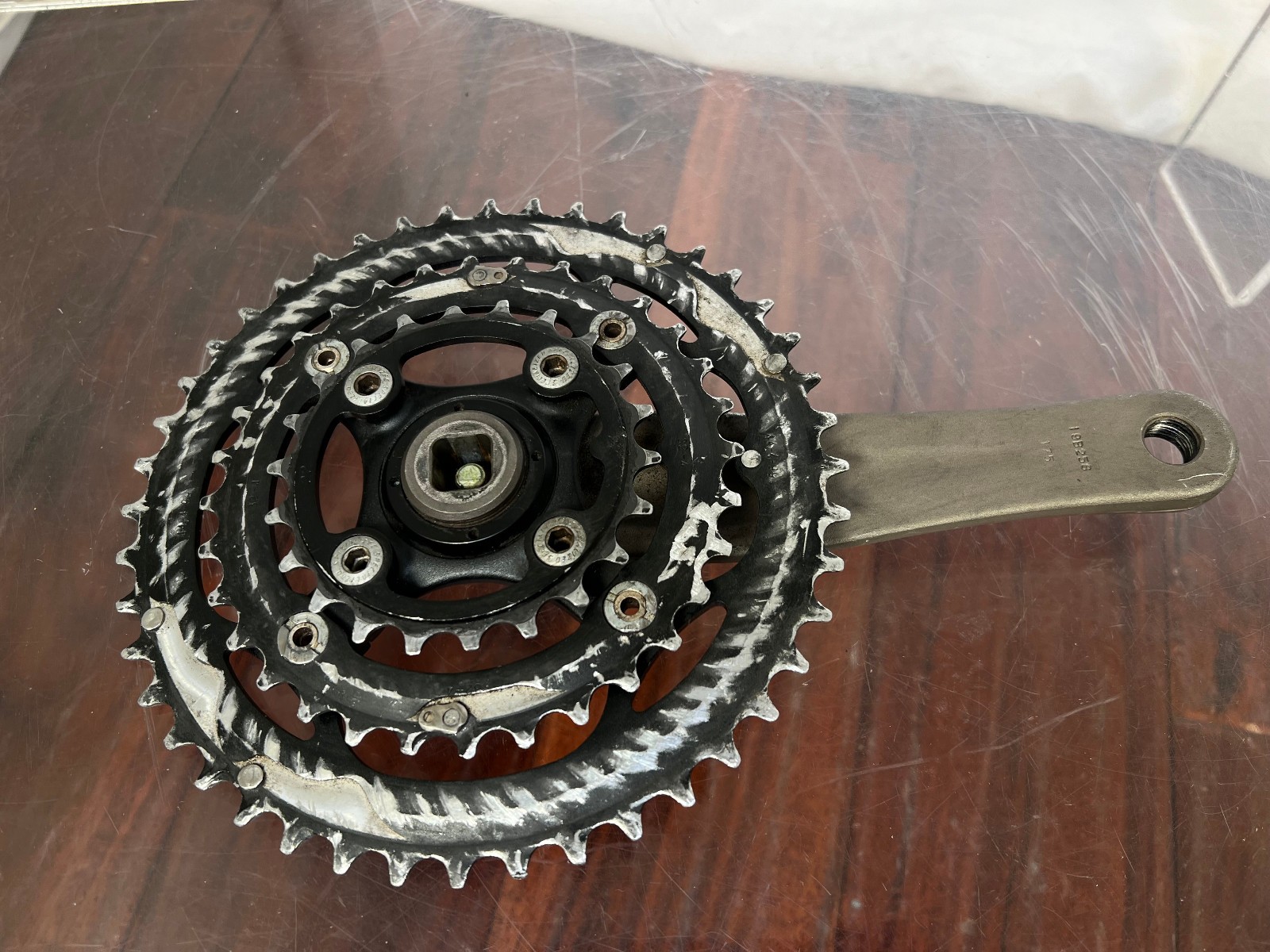 Specialized Strong Arm II 175mm Aluminum Mountain Bike Triple Crankset 44/32/22