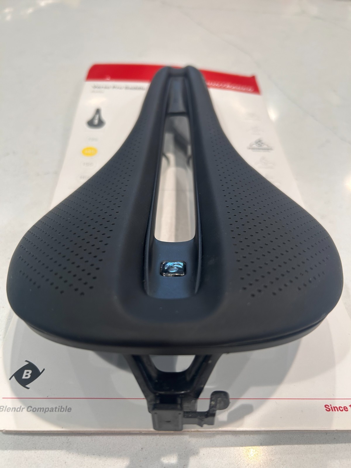 Bontrager Verse Pro Bike Carbon-Railed Saddle 145mm x 270mm (New Take Off)