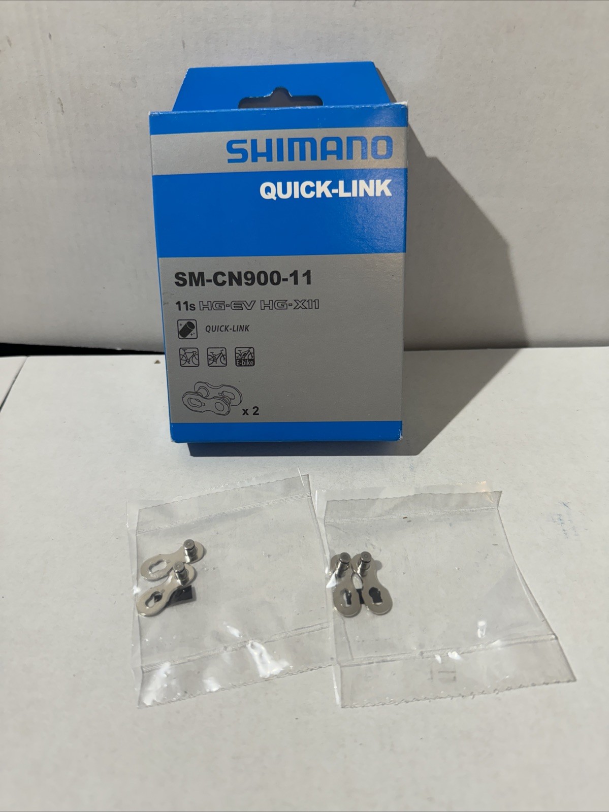 Shimano Bike Quick-Link Connector Chain for 11 Speed, 2PK, Silver, SM-CN900-11