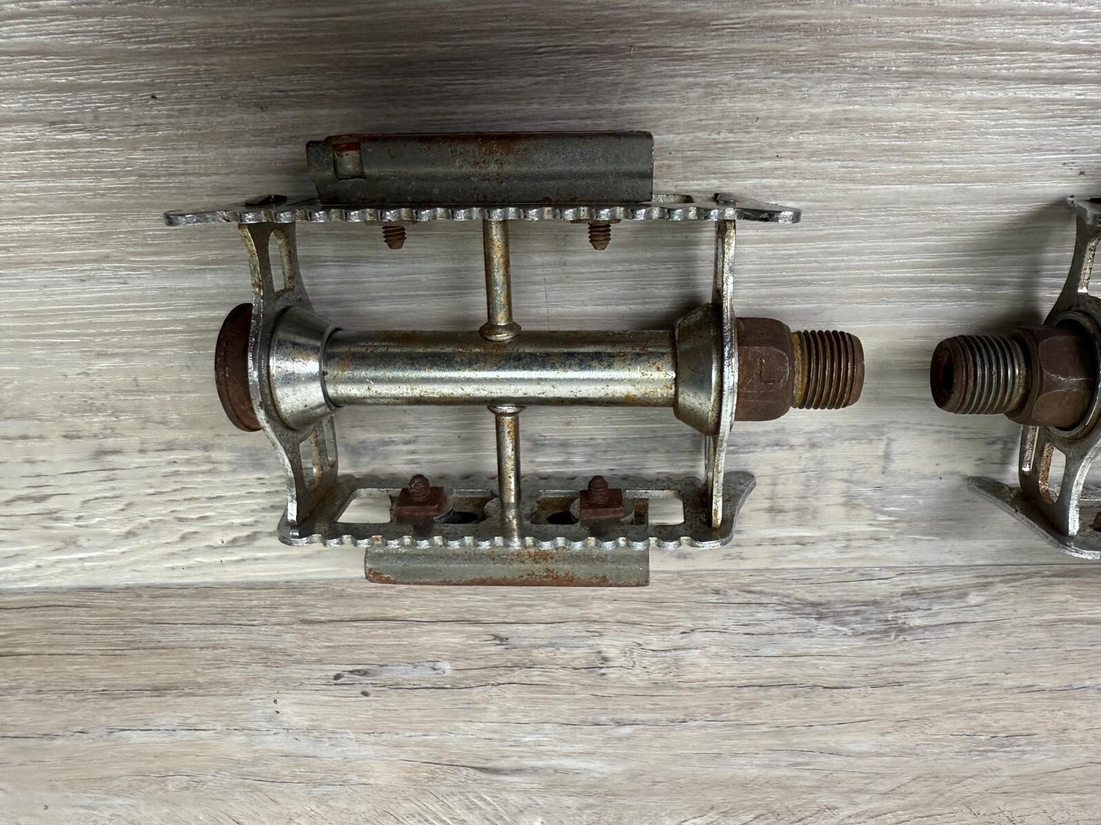 Vintage Lyotard Bicycle Bike Pedals Left and Right set