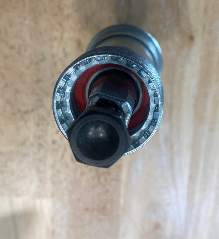 RPM Square taper bottom bracket 68×116 1.37×24 English threaded JIS