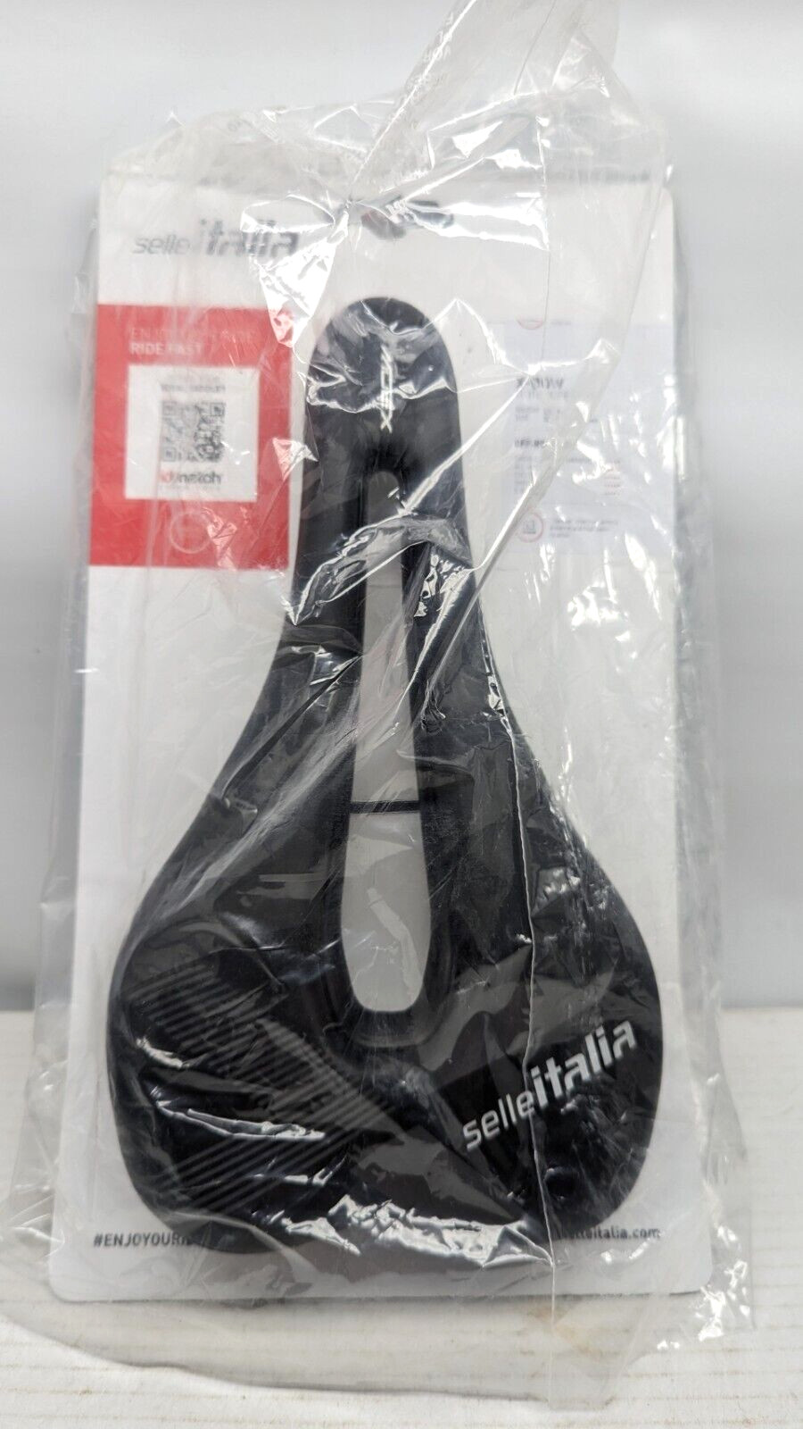 Selle Italia X-Bow Ti 316 superflow saddle NEW