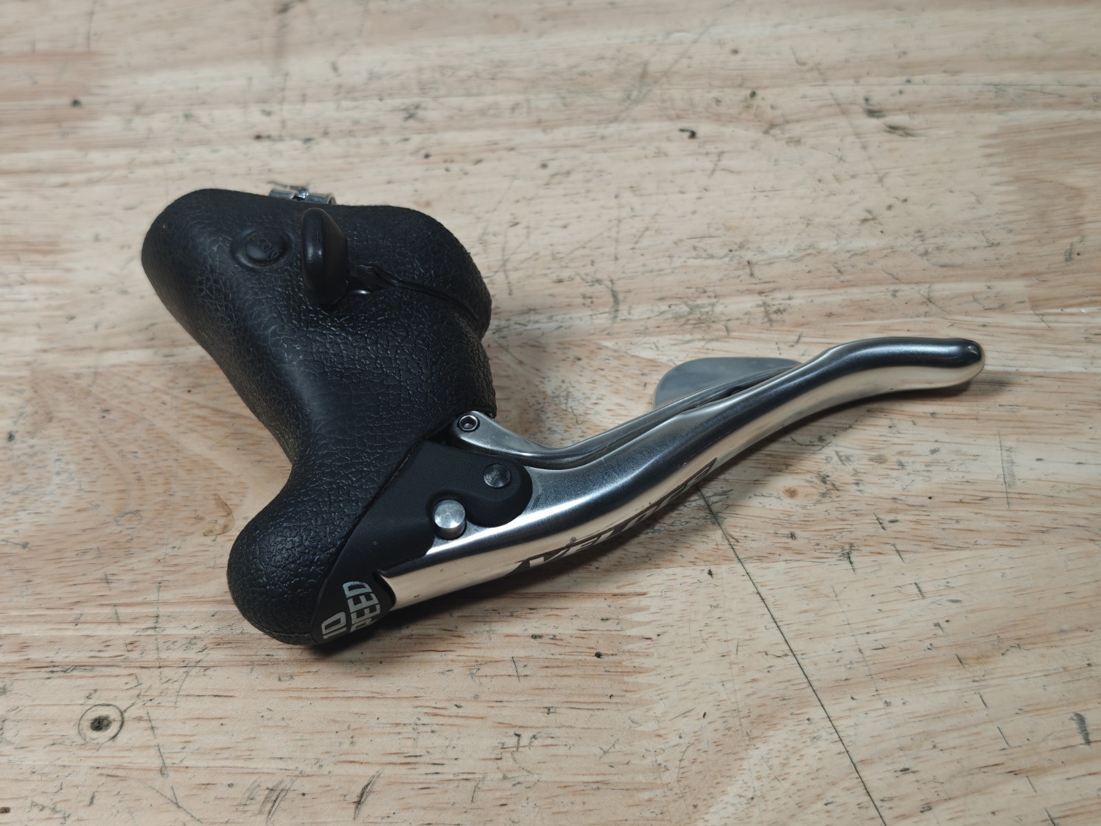 Campagnolo Veloce 10 Speed 2×10 Shifters / Brake Levers