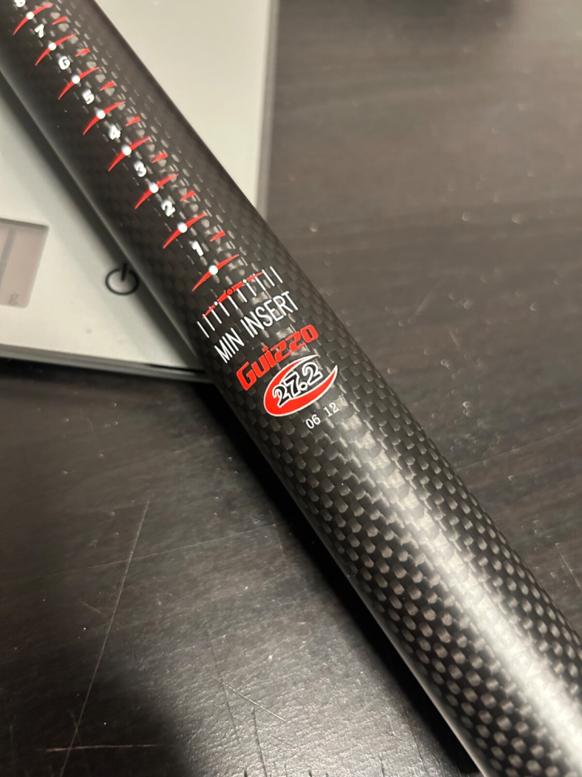 NEW Guizzo Carbon Seatpost 27.2/340mm Black/Silver