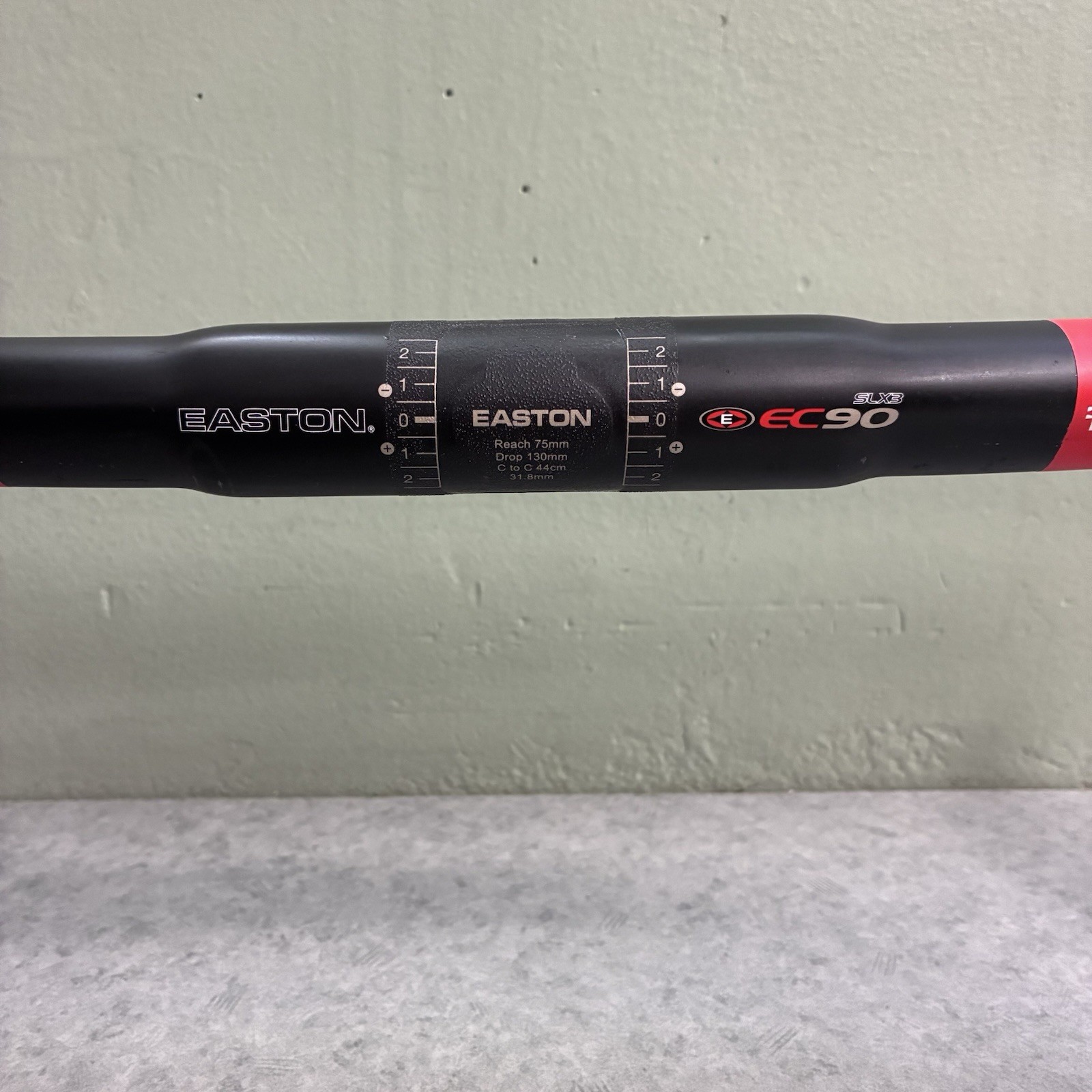 EASTON EC90 SLX3 Carbon Handlebar 44cm 31.8mm 200 Grams! 75mm Reach – 130mm Drop