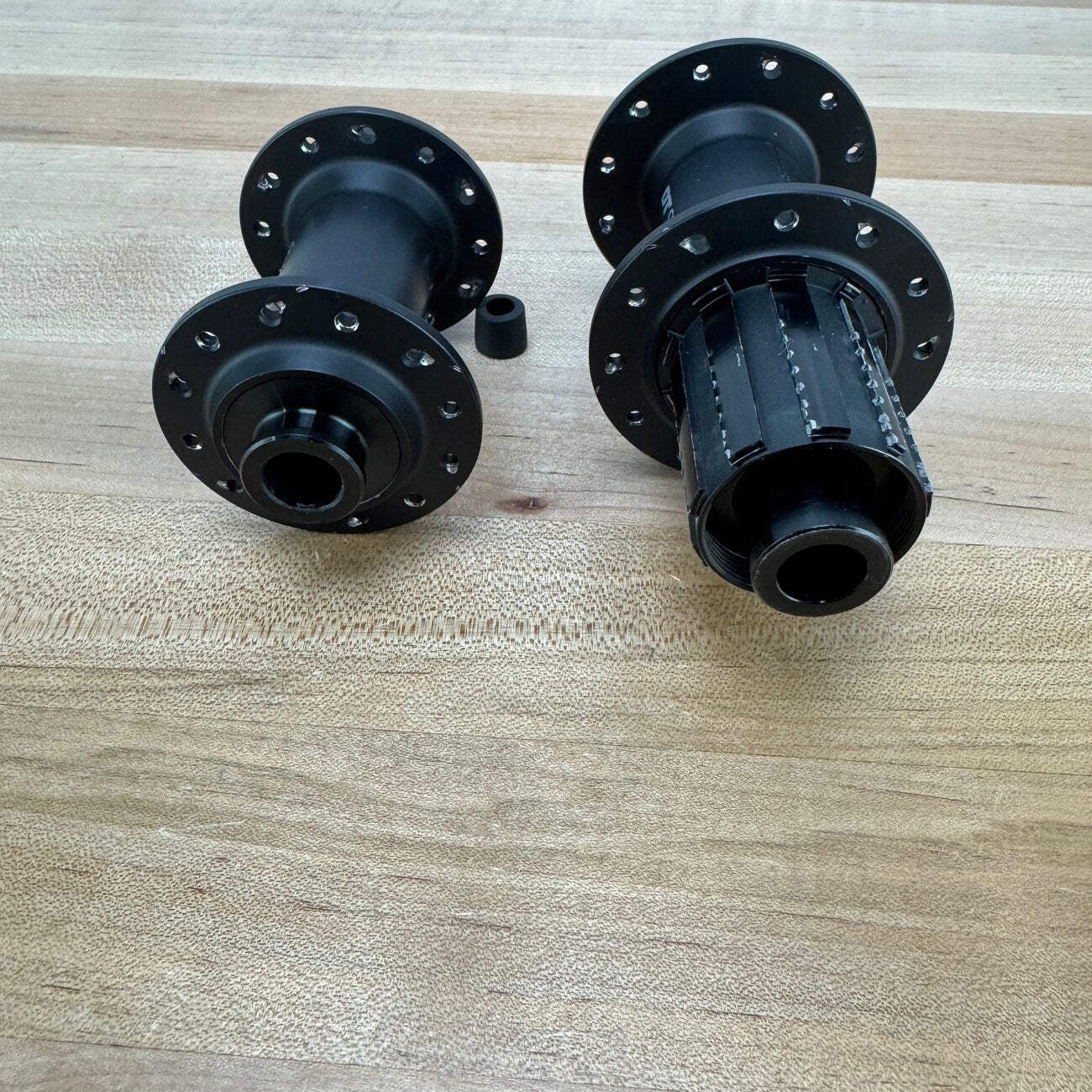 DT Swiss 350 12×100/142mm Center Lock HG11 24H Front & Rear Hubset 430g