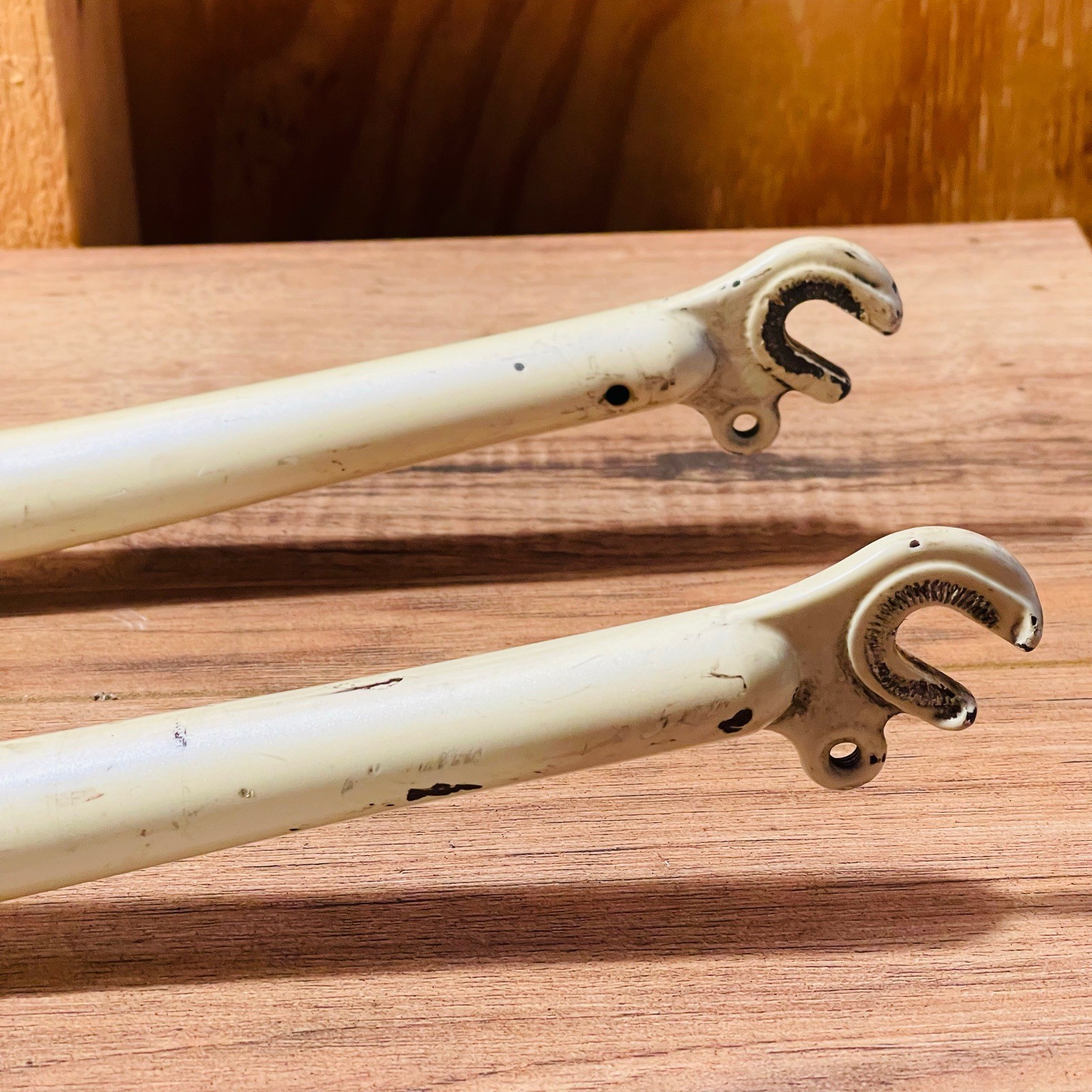 Vintage KHS 1-inch Threaded Rigid MTB Fork 26 132mm White