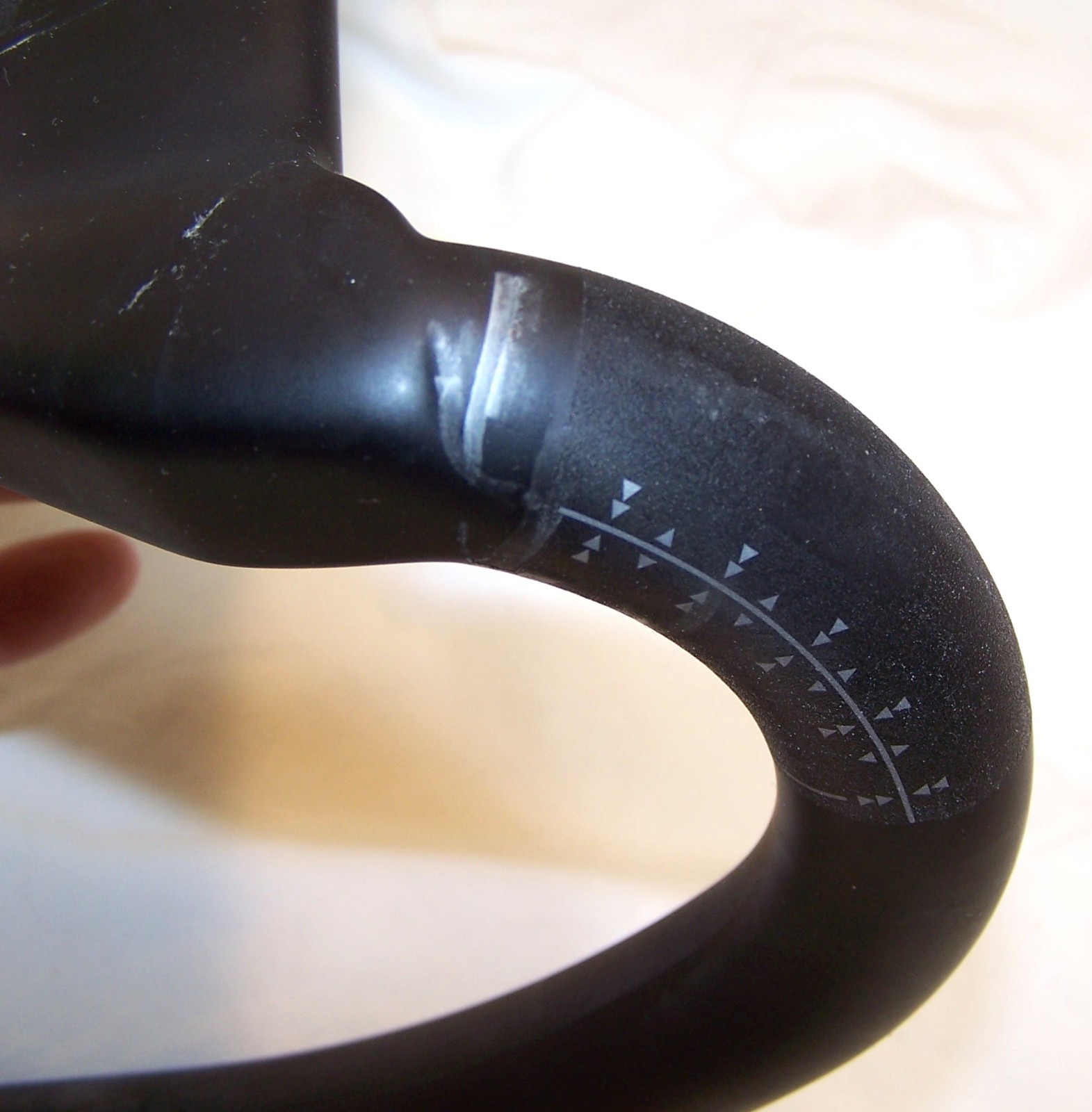 PRO (SHIMANO) AERO 2024 (Latest model) Vibe CARBON Handlebar 37/ 40cm Di2 w/wing