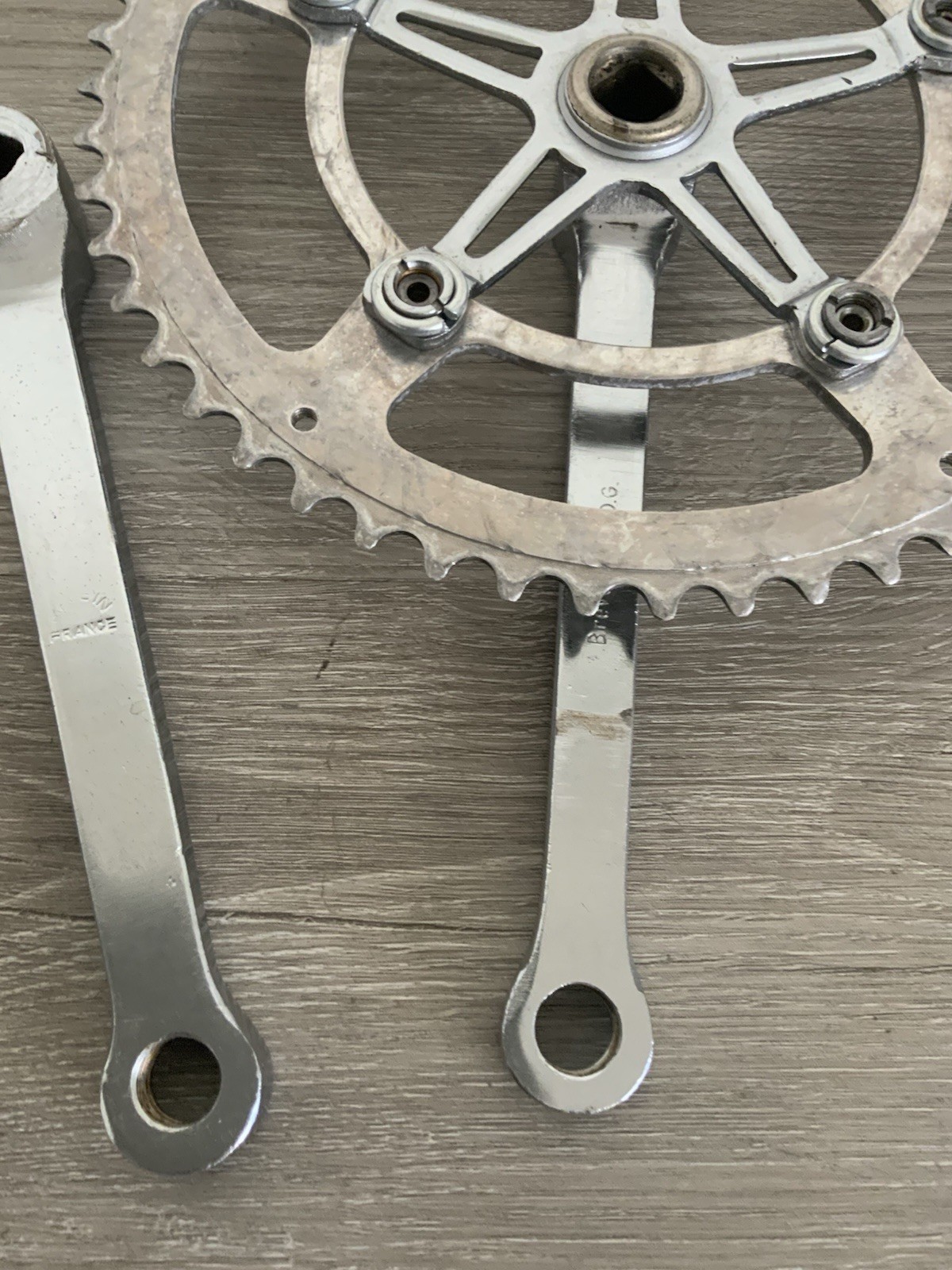 NERVAR SPORT CRANKSET SINGLE 52 CM ROOM FOR A DOUBLE 128 BCD SQUARE TAPER 9/16