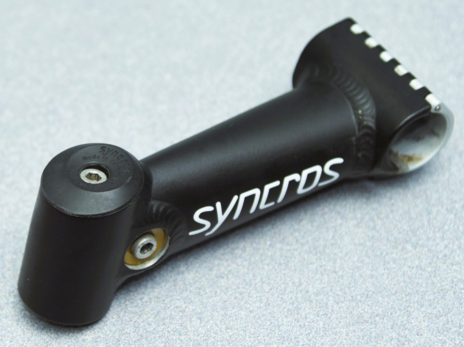 SYNCROS Cattlehead Hinge Stem, 1 1/8″, 130mm x 15 Degree, 25.4mm Clamp, vintage