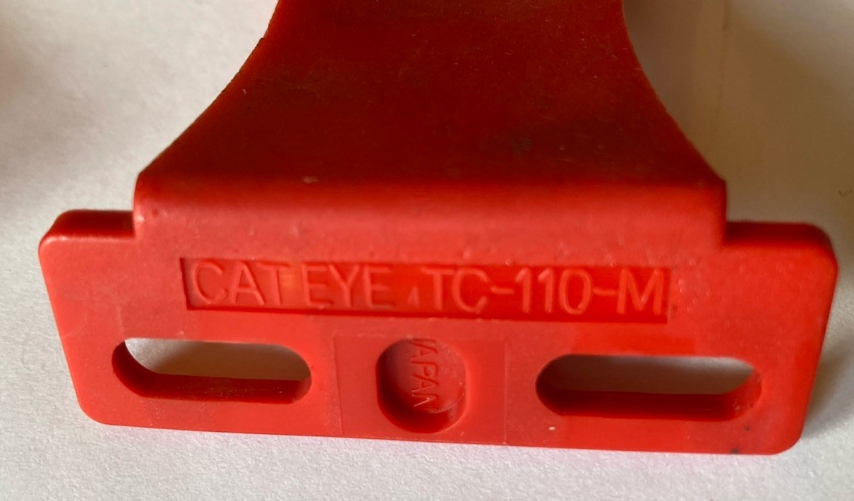 Cateye Toe Clips, Red, Medium