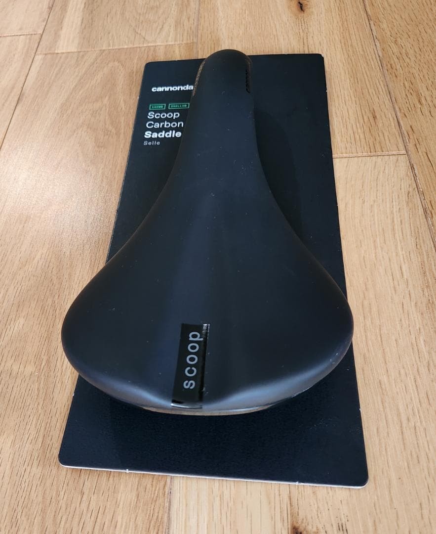 Scoop Carbon Saddle 142mm Shallow – Lightweight Bicycle Seat 5.6 in