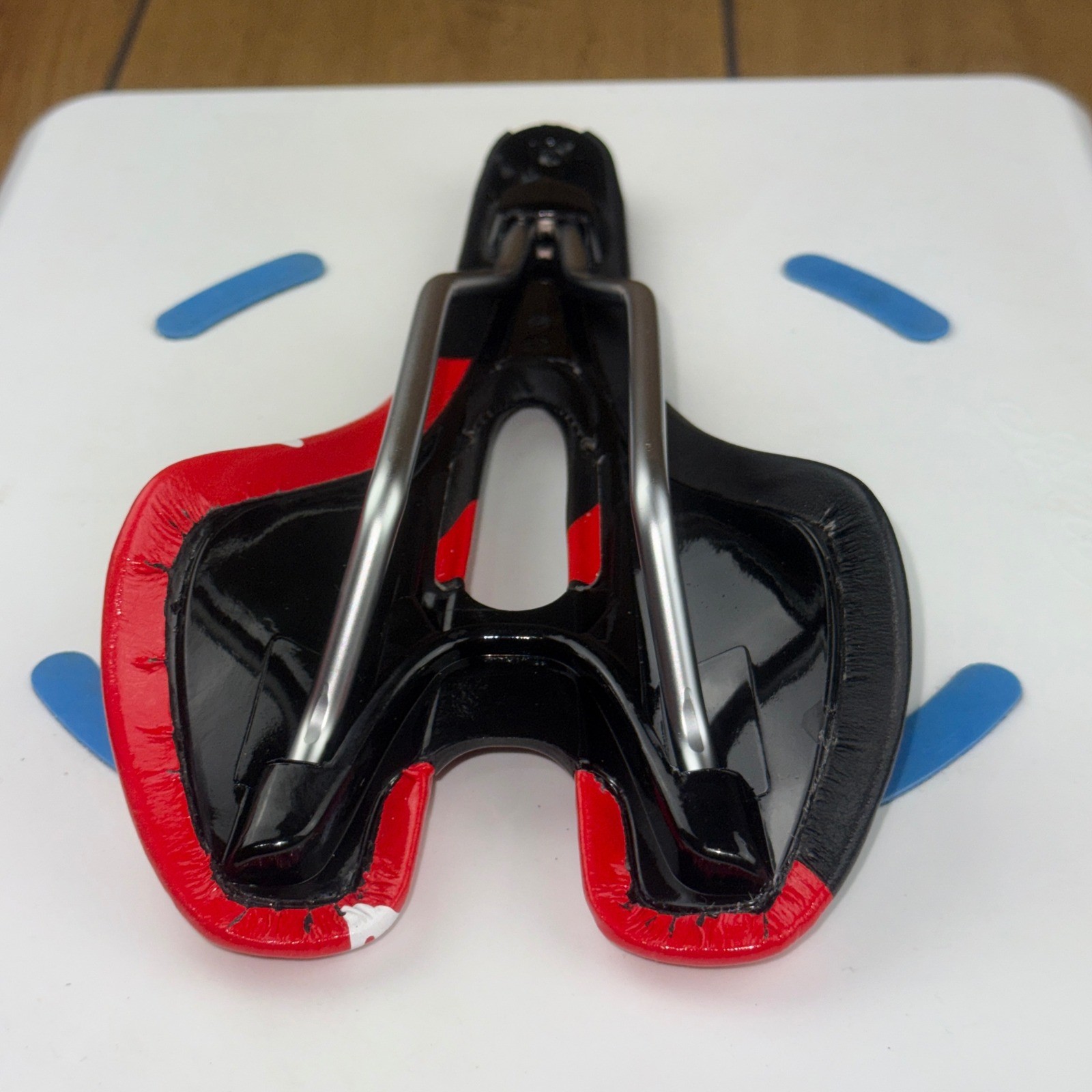 EC90 EVO Bicycle Saddle Red Black Cr-Mo Rails Ergonomic Road MTB Bike Seat