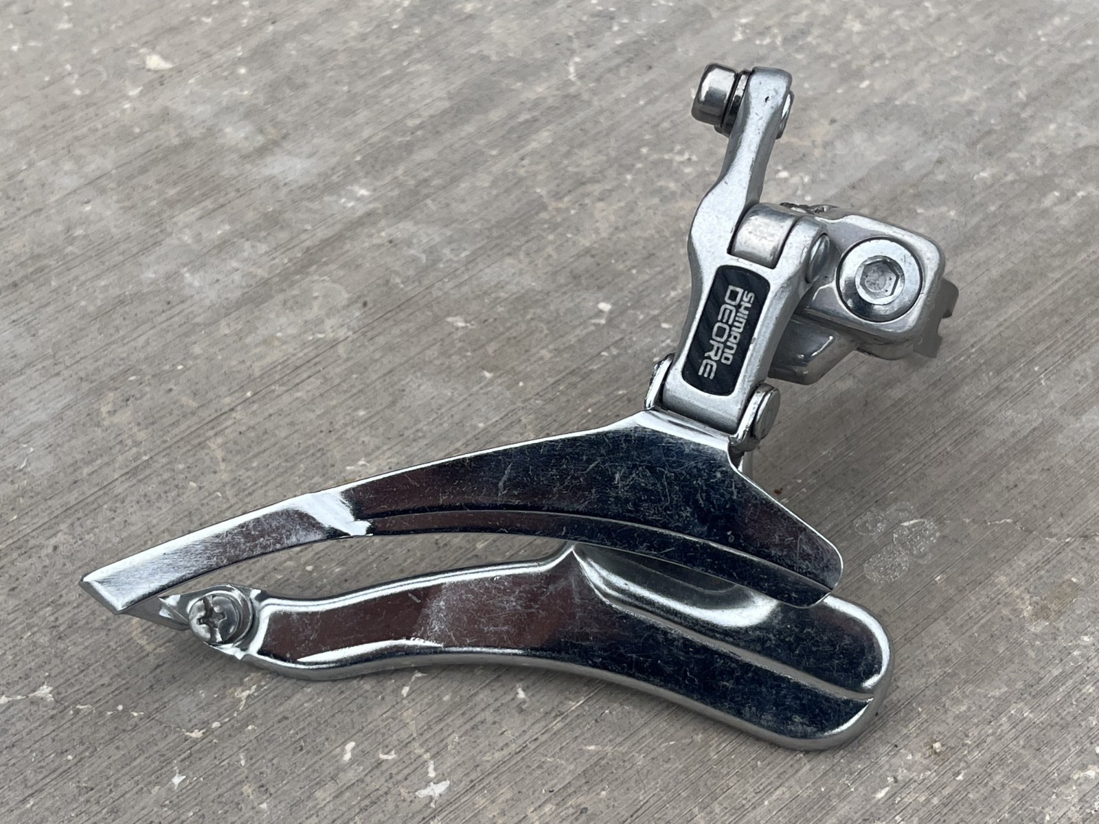 Shimano Deore FD-MT62 Triple Front Derailleur | 31.8 mm / EXC / Made in Japan
