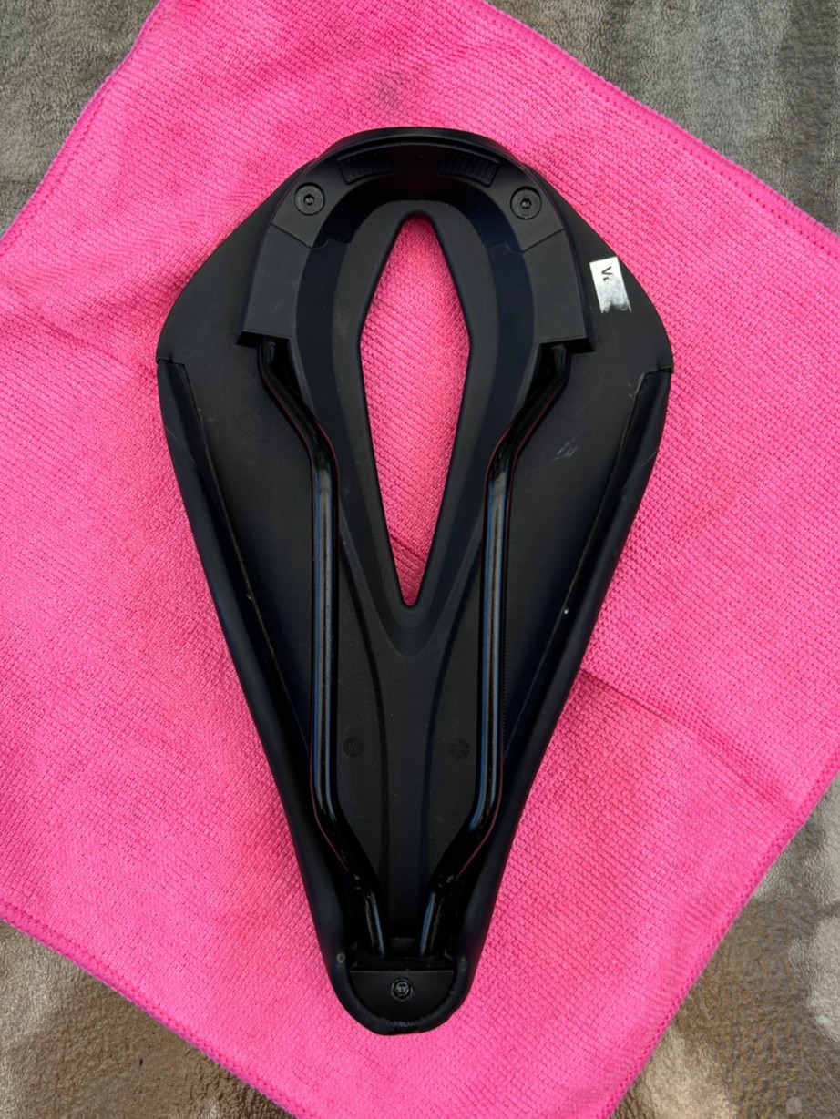 SPECIALIZED SITERO Saddle 145mm HOLLOW CR-MO Rail Used