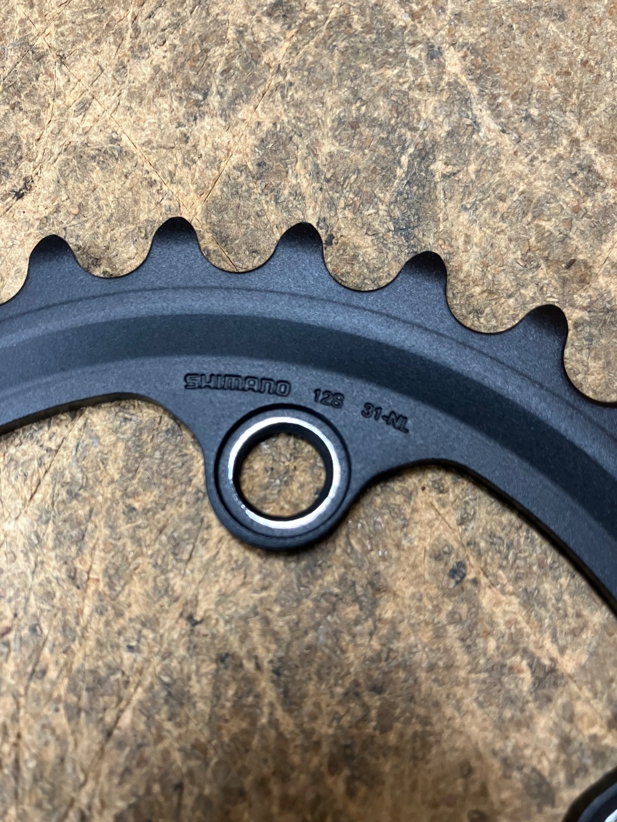 SHIMANO GRX 12 speed Chainring 48 and 31 tooth FC-RX820-2 Crankset