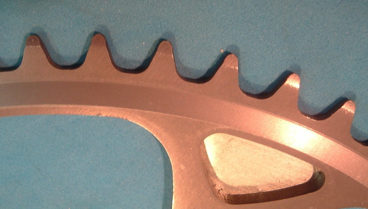 Shimano 600 LD 52T Biopace Oval Road Chainring NOS / NEW 6/7/8/9-Spd- 130MM+