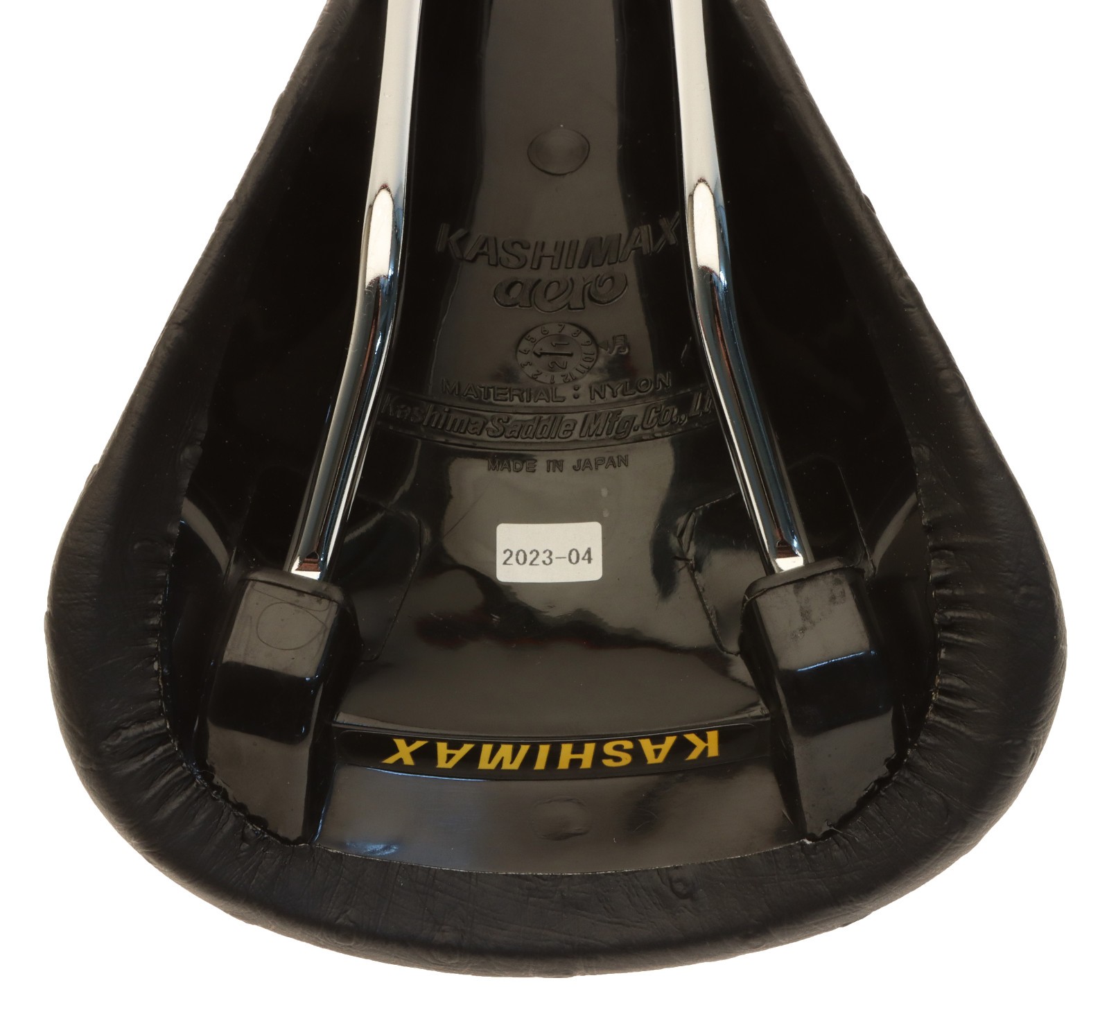 Kashimax Aero AX-2A Saddle Standard Rails Ostrich Textured Vinyl Black NEW