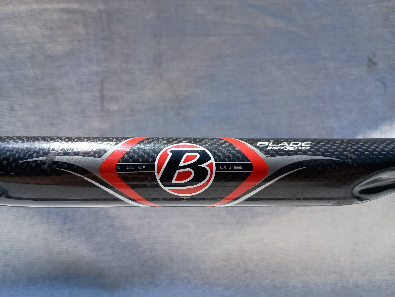 Bontrager Blade Race X Lite Carbon Drop Bar Handlebar 40cm, 31.8mm Black Red