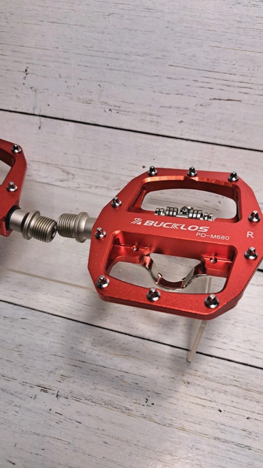 PD-M680 MTB Pedals compatible with all shimano SPD system SH51 or SH56 cleats