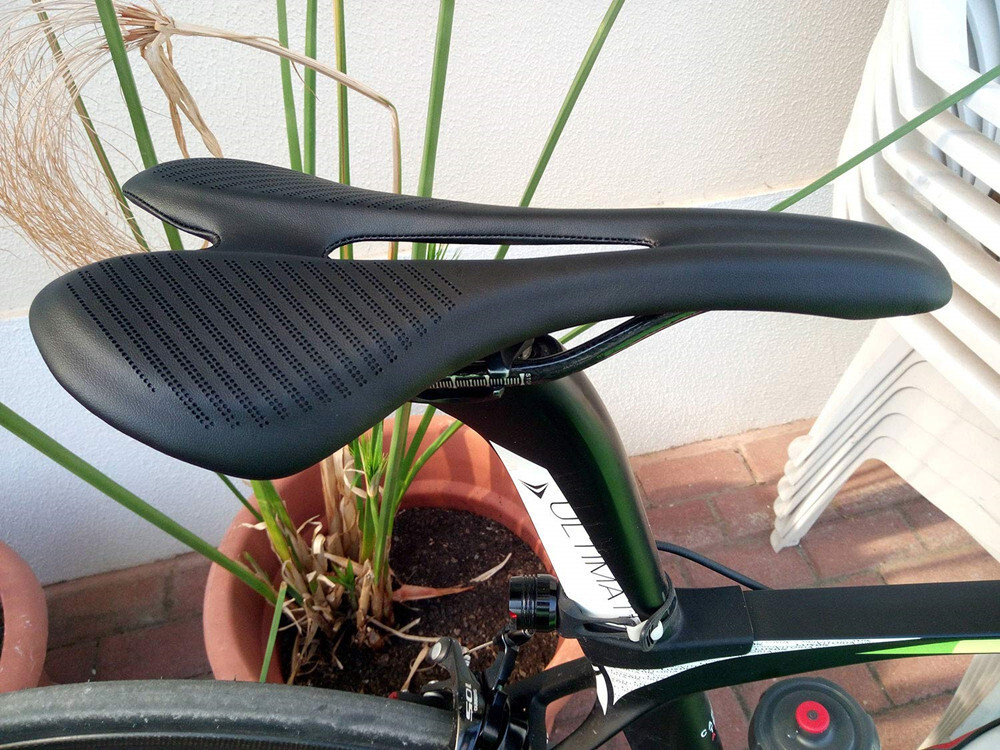 Bicycle Comfort Saddles Carbon EVA Leather Racing MTB Road Bike Seat 270*143mm