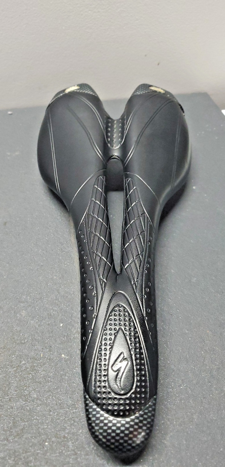 Specialized Toupe T1-130 Road Bike Racing Saddle Black Cutout Design 163g