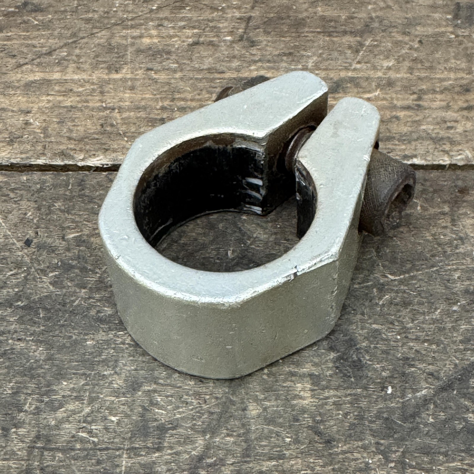Vintage BMX Bike Seatpost Clamp Collar 25.4mm Black Faded Gold Alloy 45g