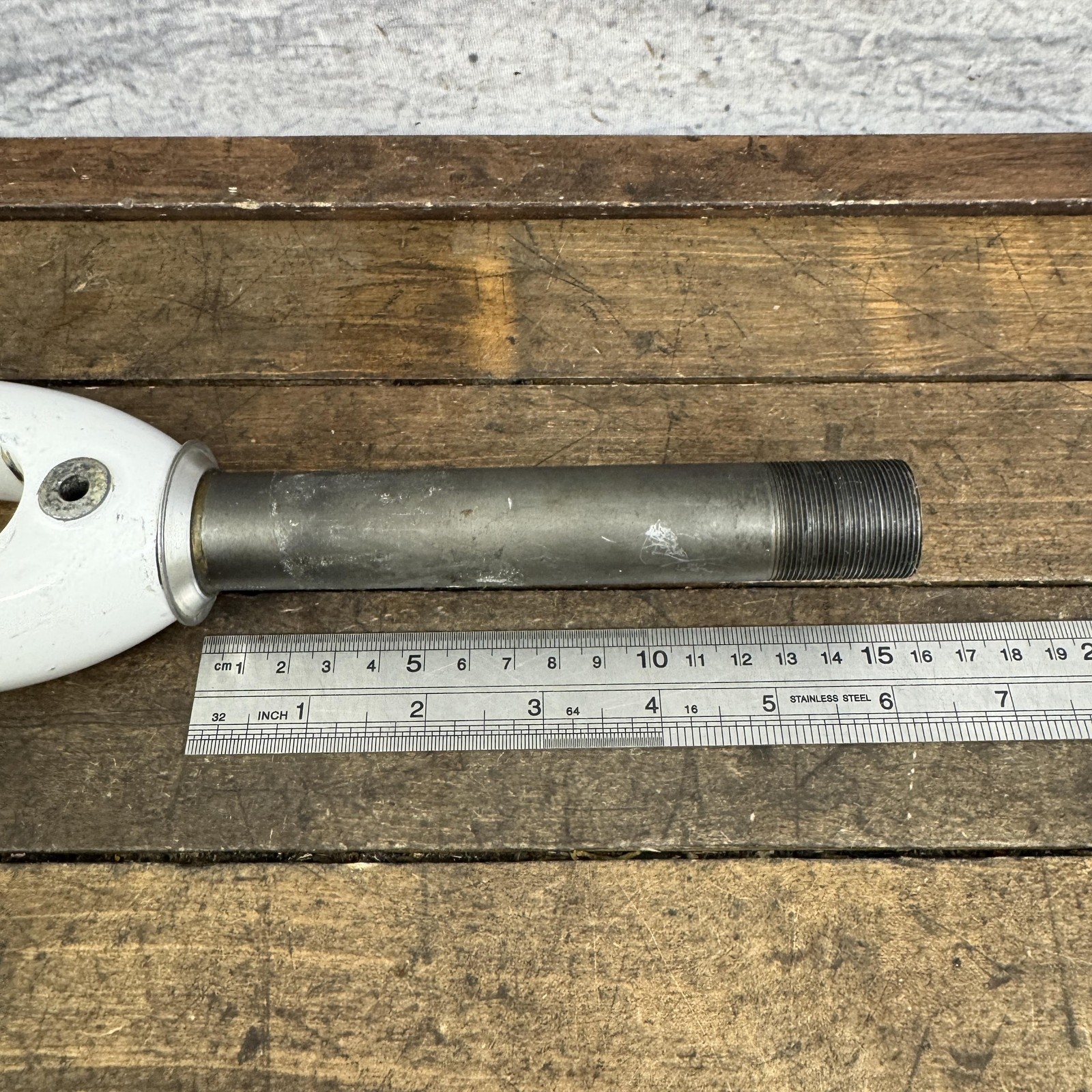 Vintage Kestrel Fork 700c 1in Threaded EMS Composite White Carbon 6″ Short Road