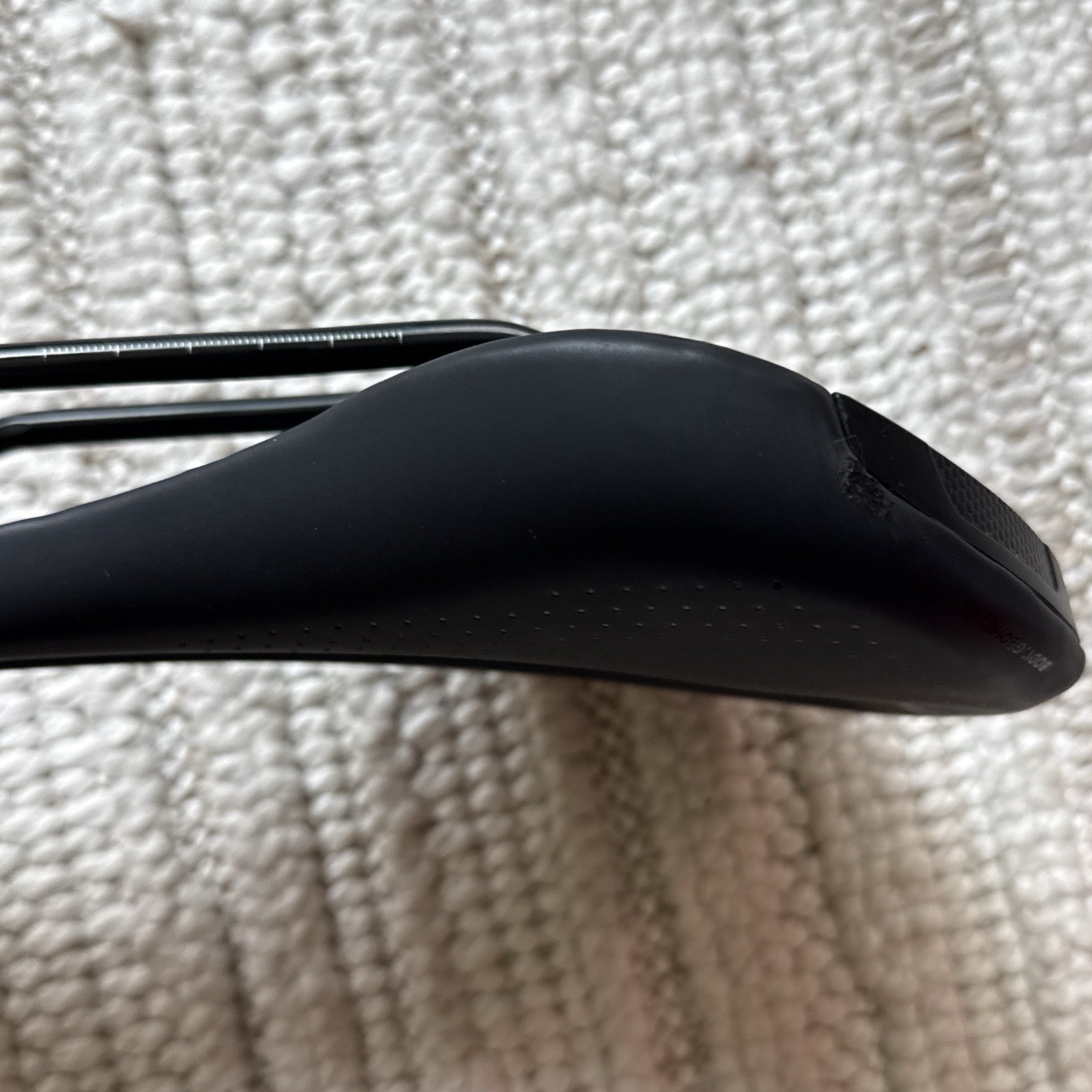 Specialized Bridge Hollow Cr-Mo Mountain Bike Seat Saddle – Grips – Bottle Cage
