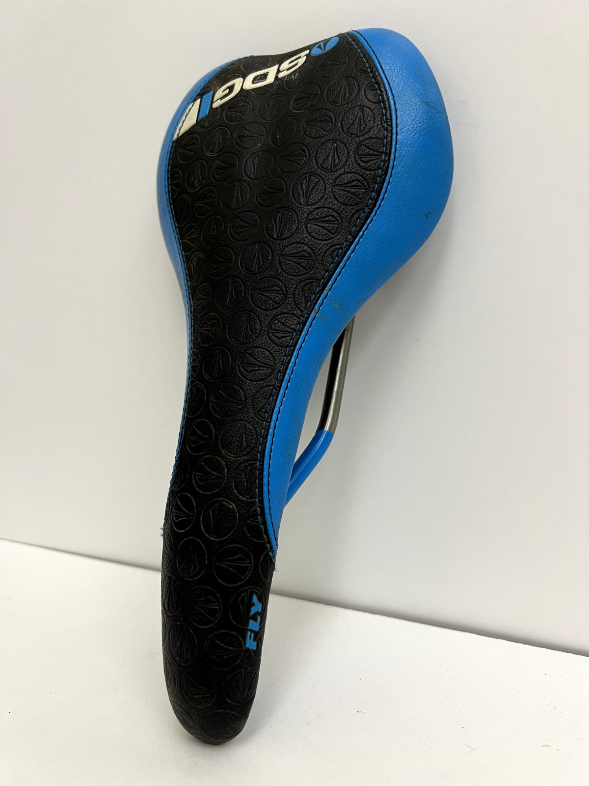 Used – SDG I 2.0 I Beam Fly Saddle. Blue & Black. Mountain Bike Saddle.