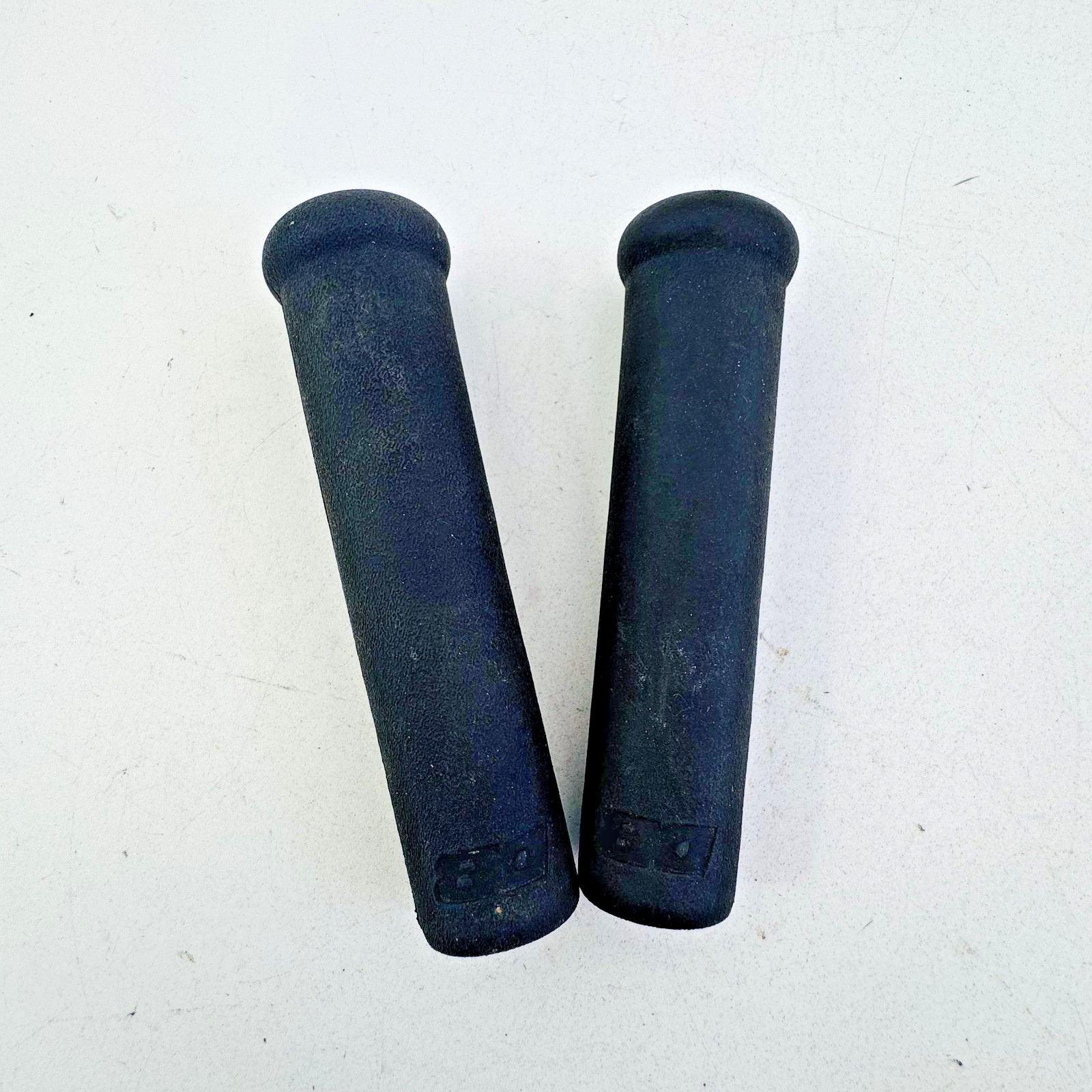 Vintage DB Bicycle Handlebar Grips Pair Black Foam Slip-On Bike Universal A96