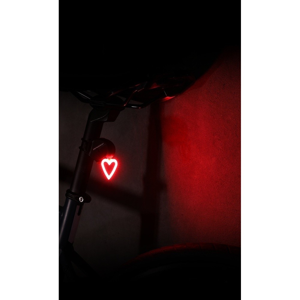 Heart Design USB C Rechargeable Bicycle Tail Light COB LED Bright Red Light