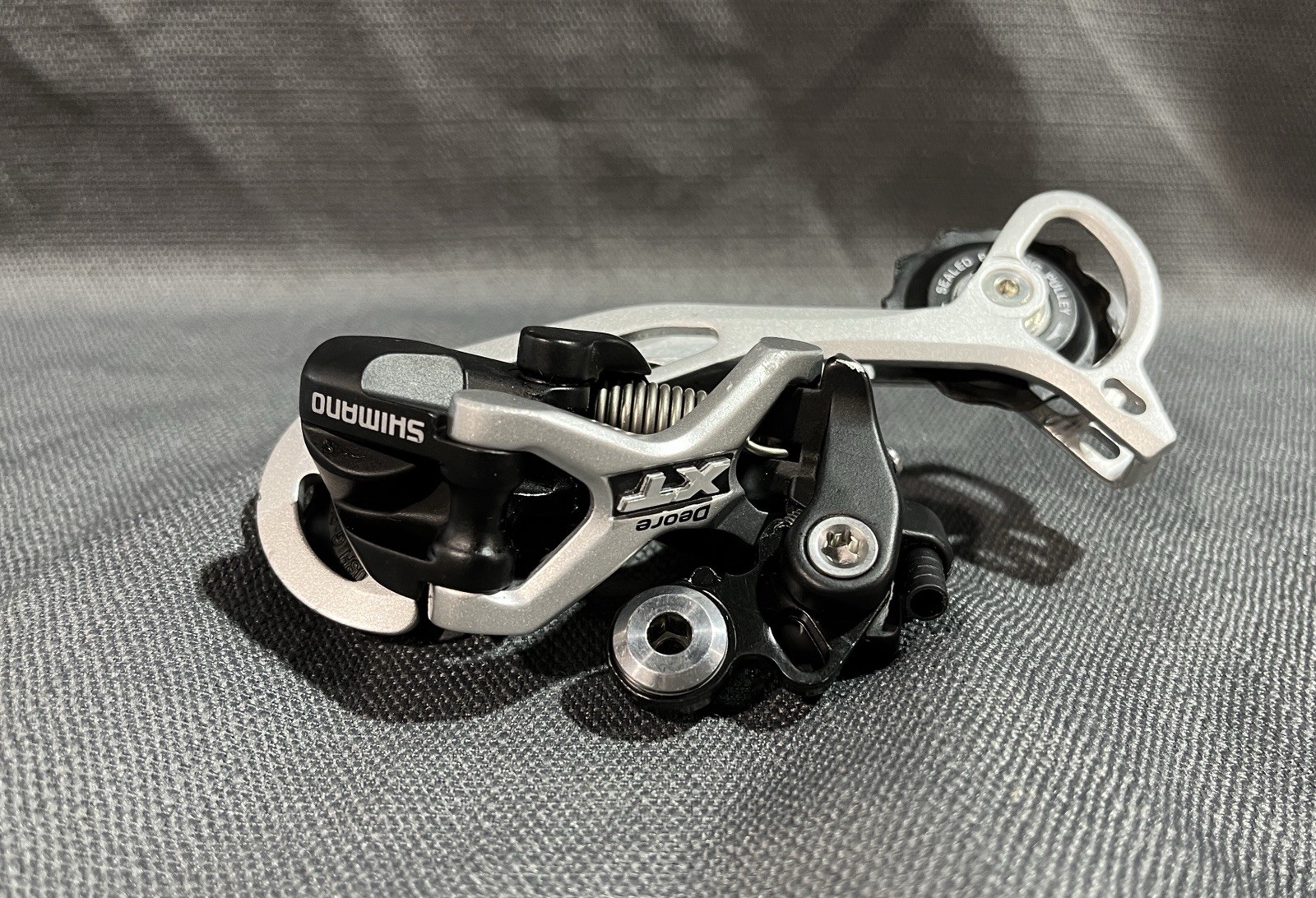 Shimano Deore XT RD-M772 Shadow Rear Derailleur Long Cage SGS 9-Speed MTB